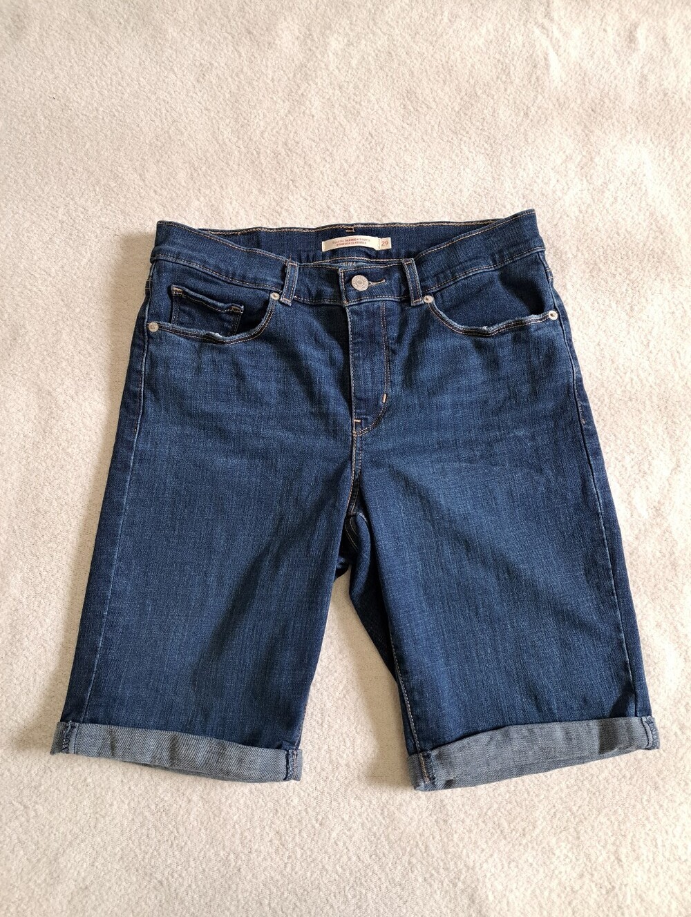 Levi's Classic Bermuda Shorts Dark Blue Denim Jean Shorts Women's Size 29 Casual